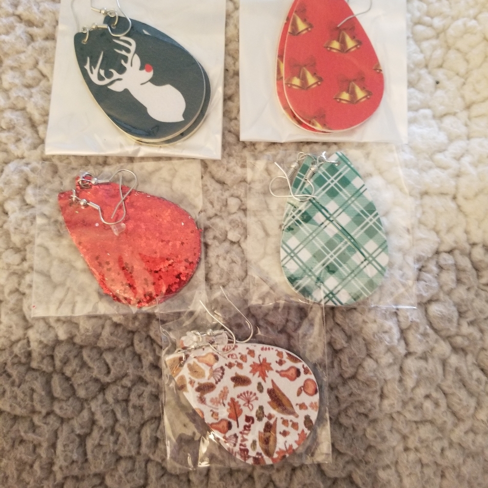 5 sets of earrings